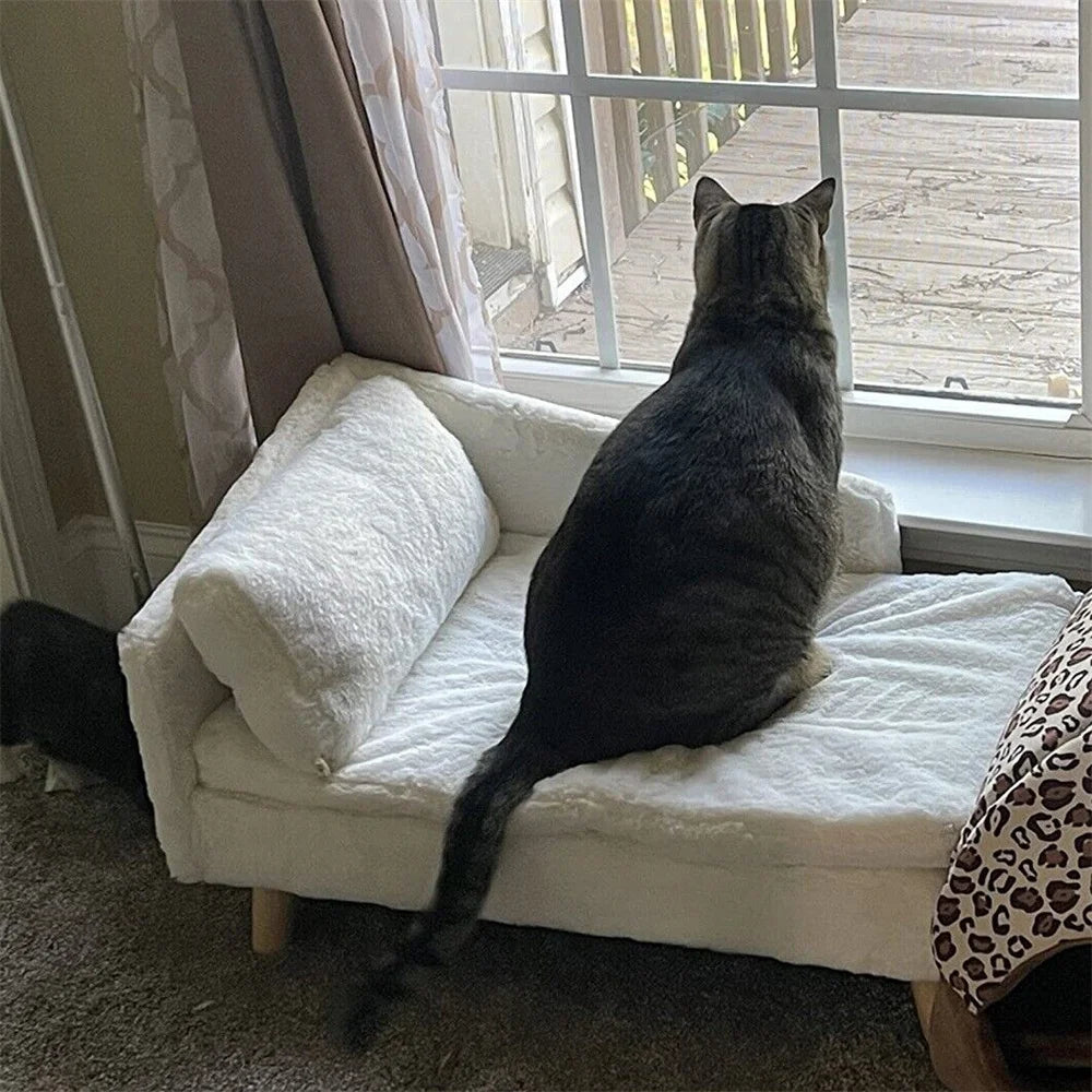 Luxury elevated Pet Lounger Sofa Bed with Plush Cushion and Wooden Legs Raised Backrest for Dogs and Cats. (Medium: 77.5 x 48cm, 25kg)